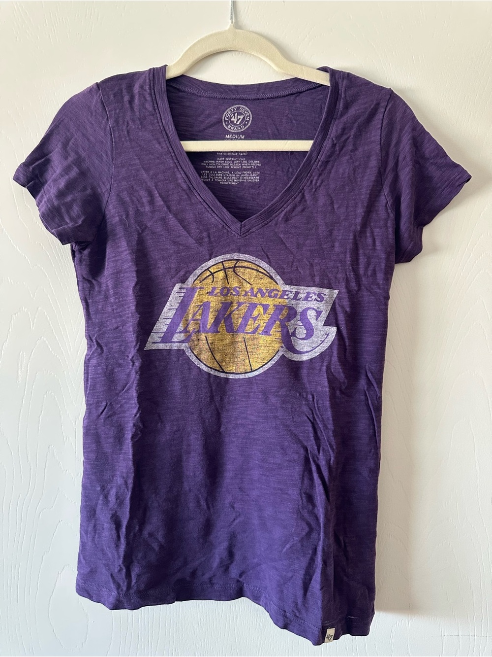 Los Angeles Lakers Women's V-Neck T-Shirt - Purple